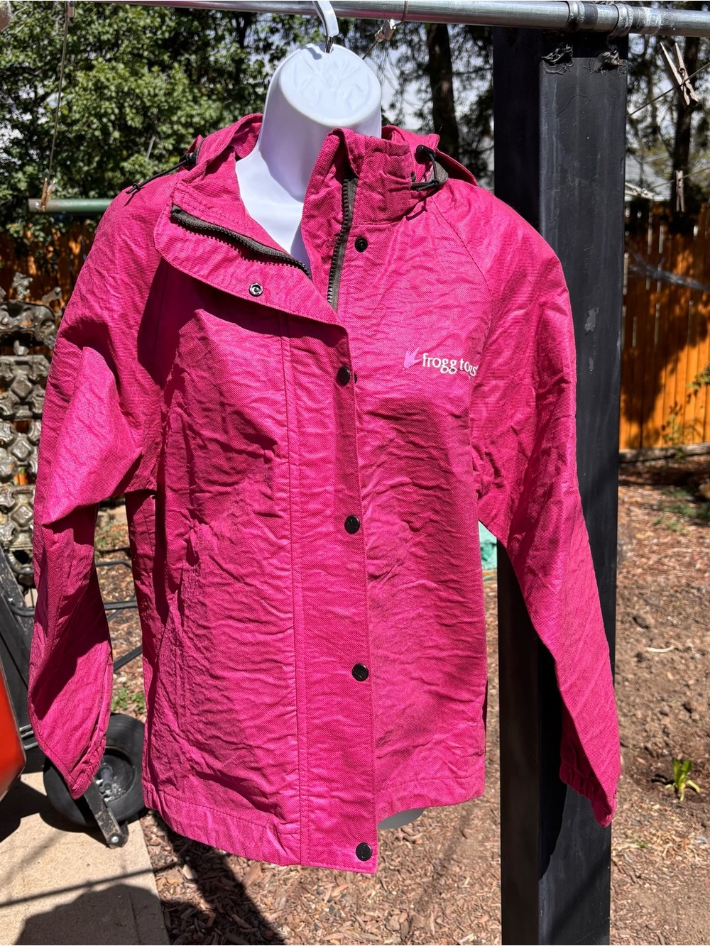 Women's Magenta Hooded Waterproof Jacket